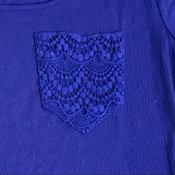 Soho Jeans Lace Pocket Tee XS - Picture 3 of 7